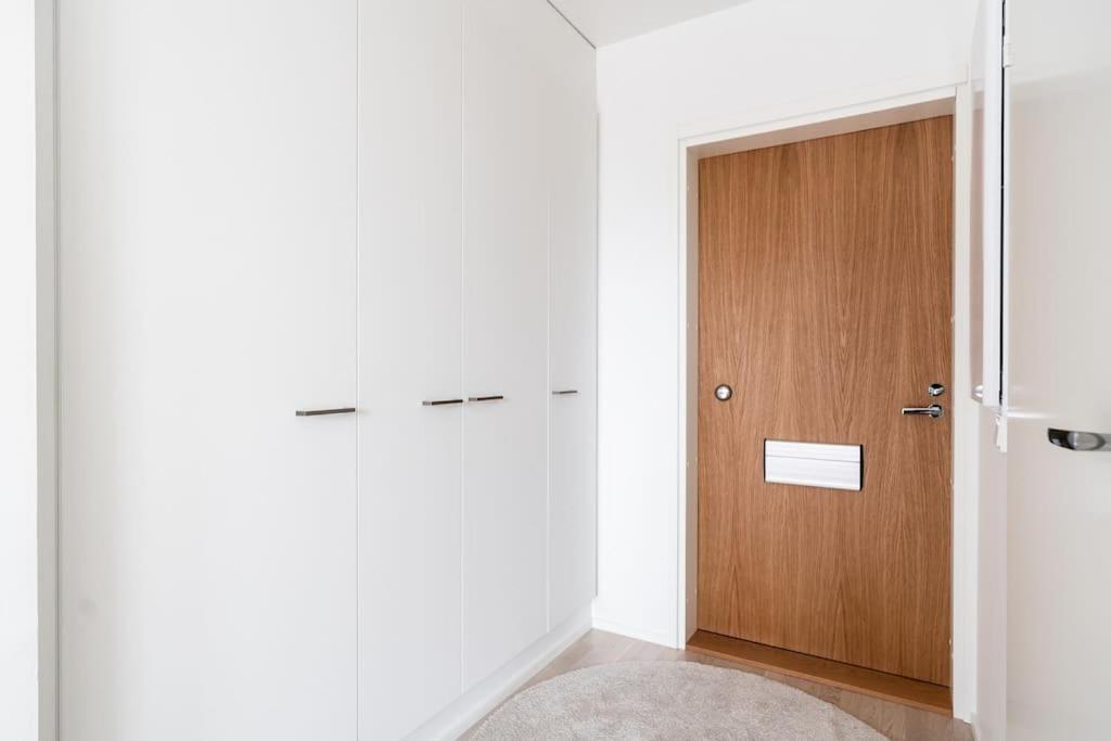 New Studio Blue Near Helsinki Airport In Kivistoe 반타 외부 사진